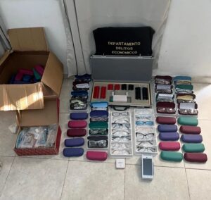 Detuvieron en Chaco a acusado de estafar a más de 50 vecinos de Madryn con venta de lentes
