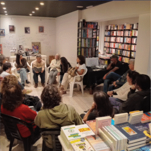 Cita con el suspenso: La Boutique del Libro invita a una nueva jornada de lectura compartida en Trelew