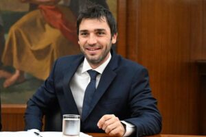 La movida estratégica del joven político