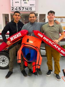 Tres jóvenes cayeron al río Chubut durante los festejos de la Selección: uno fue rescatado por Bomberos