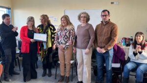 El Concejo Deliberante de Trelew acompañó la entrega de certificados del Taller para Familias